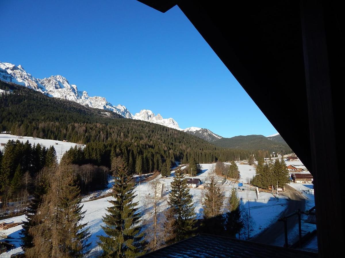 Residence La Pineta Падола Екстер'єр фото